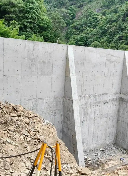 常州新北区重力式挡土墙